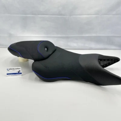 Selle confort MT-09 2024, idéale pour une conduite agréable et un soutien optimal